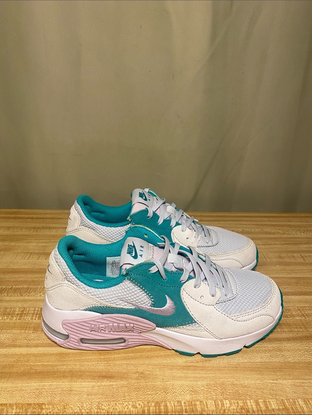 Nike Air Max Excee Pure Platinum Doll women’s  Tennis shoes 6.5